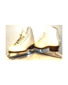 Riedell figure skate sz 4 used