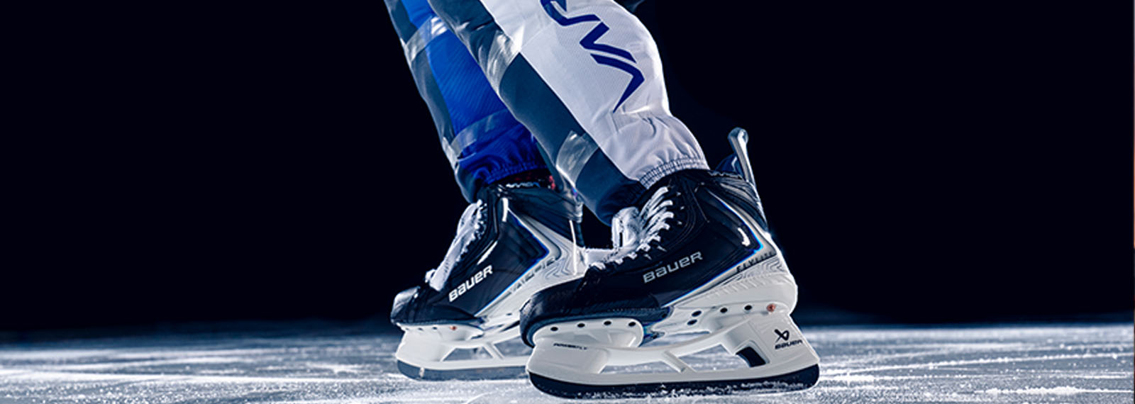 Bauer Vapor Flylite Skates Banner
